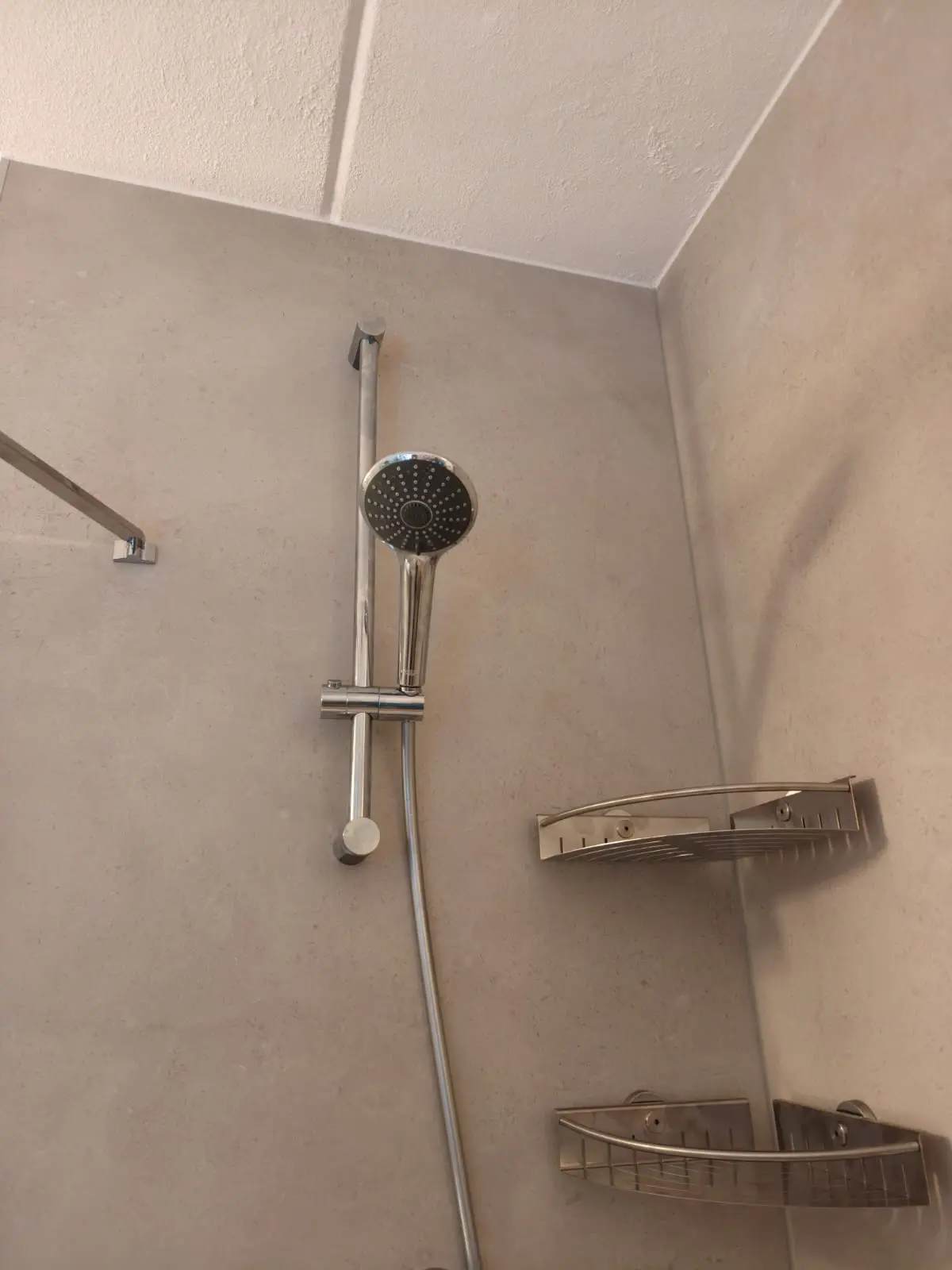 Na: Antislip — 2024-12-20