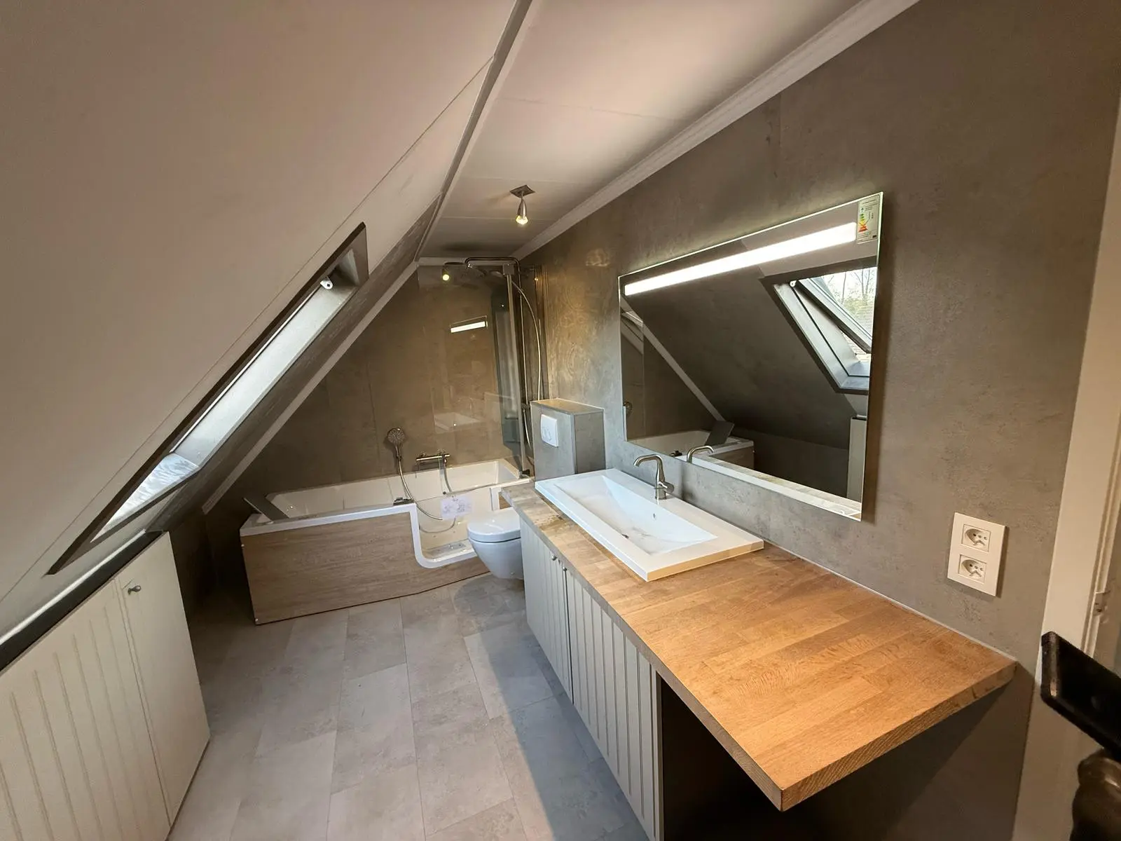 Na: Antislip — 2024-12-20