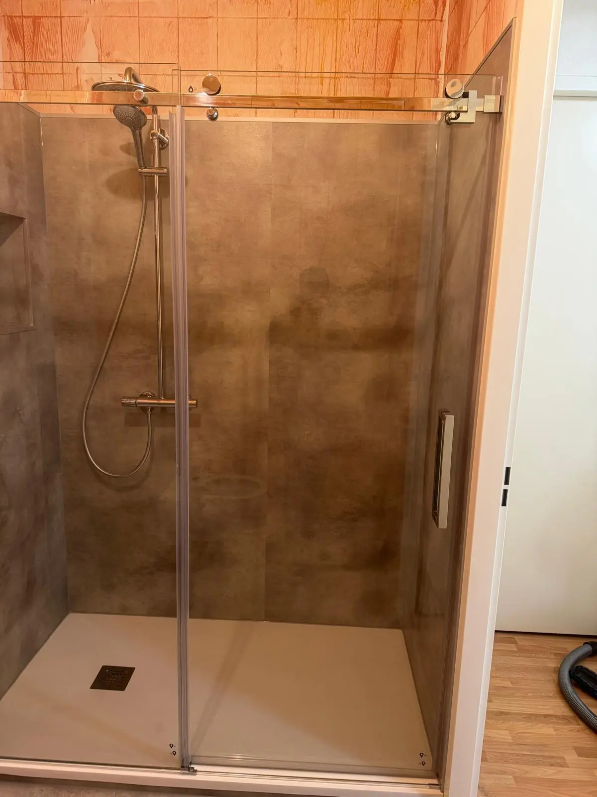 Na: Antislip — 2024-12-20