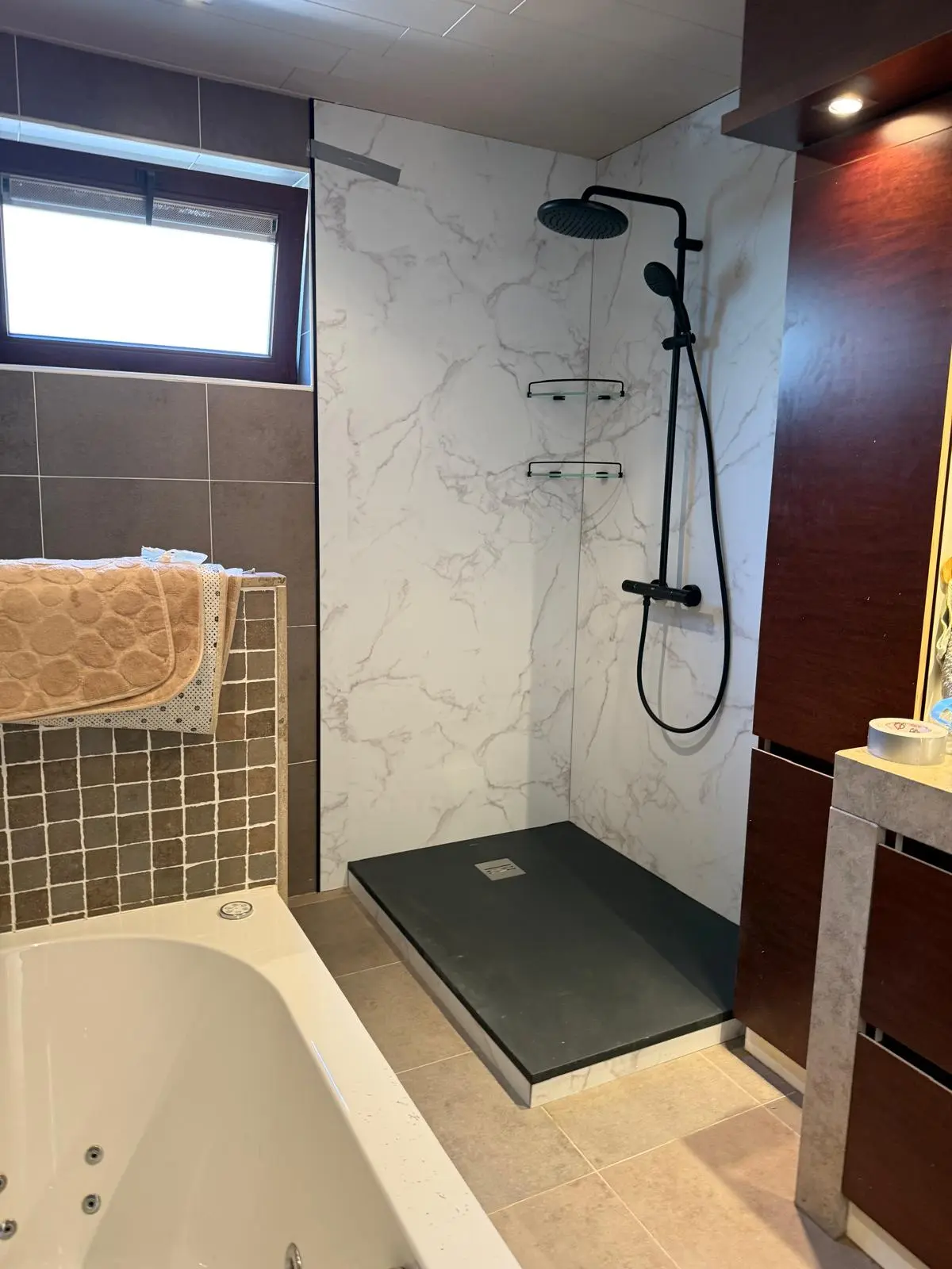 Inloopdouche — 2025-03-31